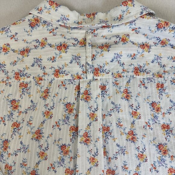 On 34th Woman's Size 1X Top Shirt Long Sleeve Floral Button Up Cottagecore - Picture 10 of 10